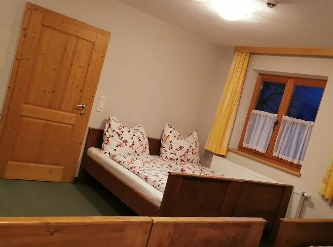 Gaestehaus Bonholz منزل ريفي ستمربرغ